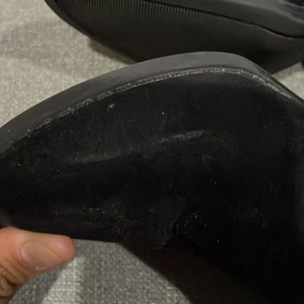 Old Navy Pointy Black Ankle Boots